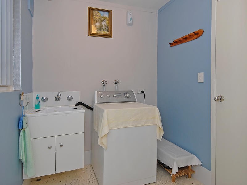 57C Amberton Way, Girrawheen WA 6064