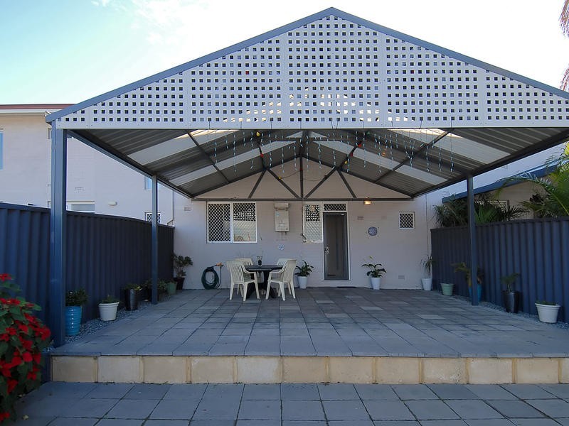 57C Amberton Way, Girrawheen WA 6064