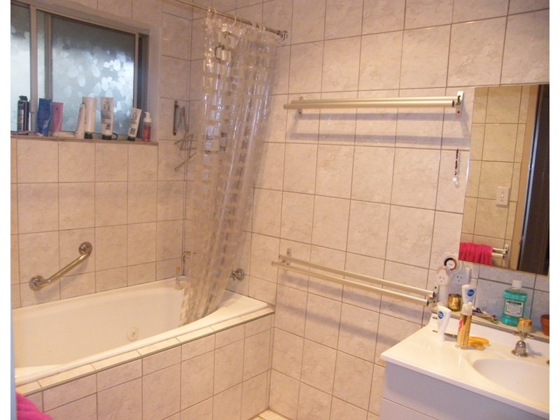 18 Belgrade Road, Wanneroo WA 6065