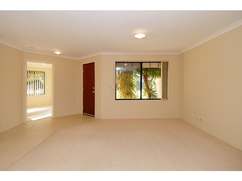 35 Brunswick Circuit, Banksia Grove WA 6031