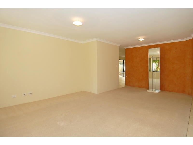 35 Brunswick Circuit, Banksia Grove WA 6031