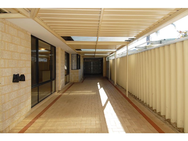 35 Brunswick Circuit, Banksia Grove WA 6031