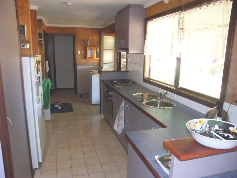 35 Hilltop Rise, Woodridge WA 6041