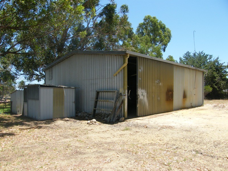 35 Hilltop Rise, Woodridge WA 6041