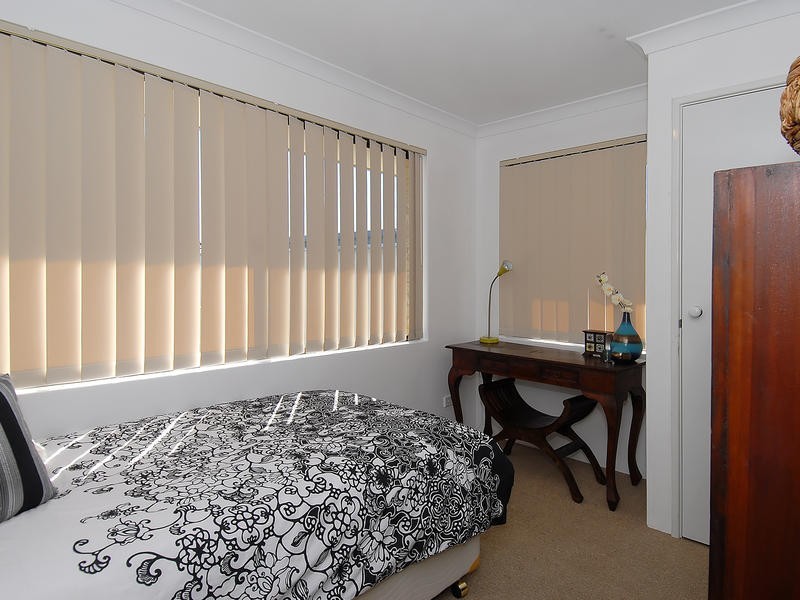 41 Compar Road, Banksia Grove WA 6031