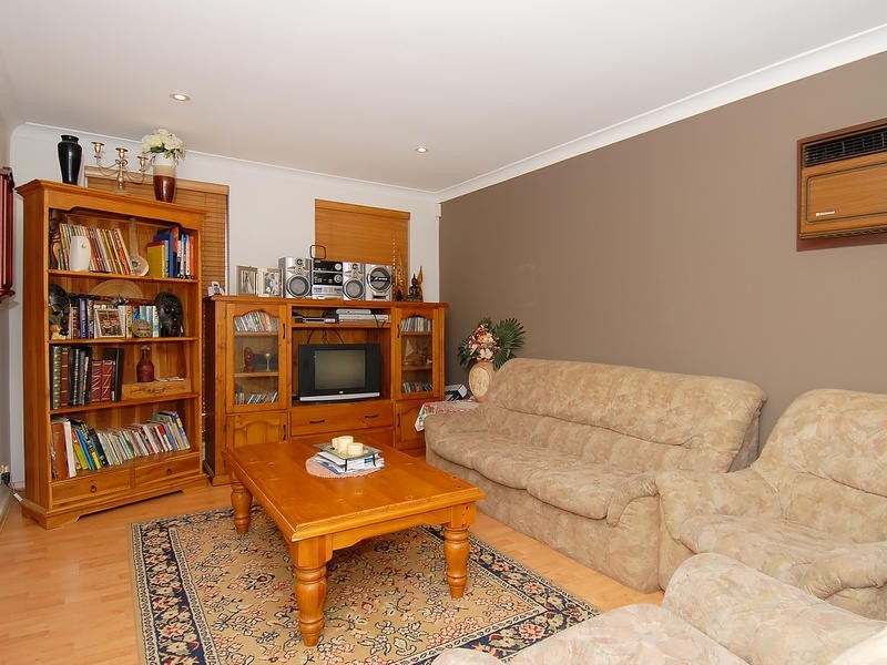 24 Nyunda Drive, Wanneroo WA 6065