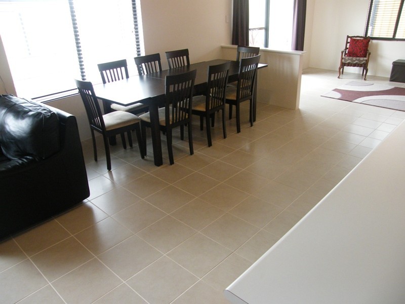 12 Grallina Way, Tapping WA 6065