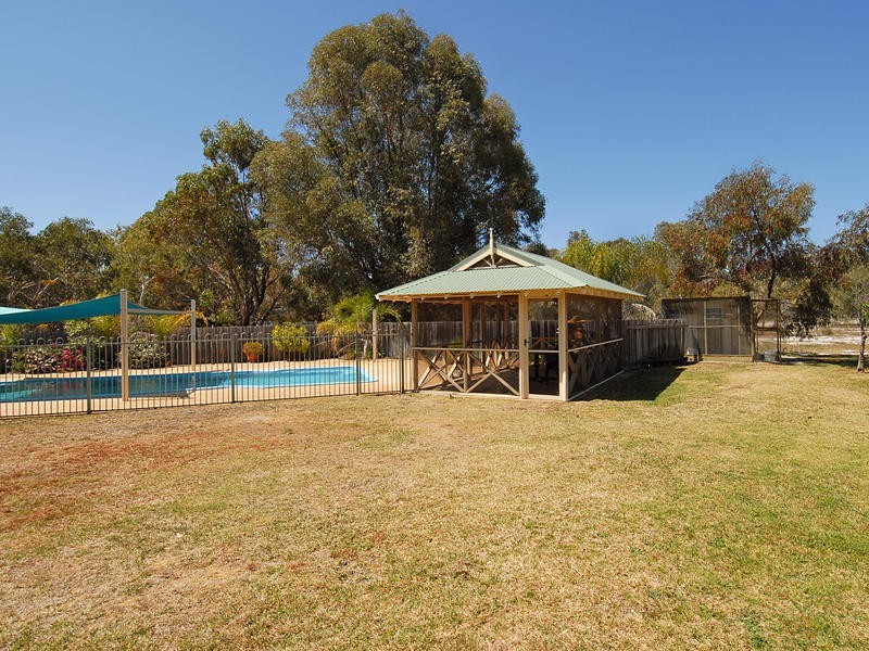 64 Timely Hostess Mews, Mariginiup WA 6065