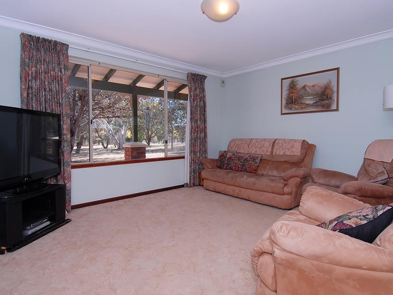 64 Timely Hostess Mews, Mariginiup WA 6065