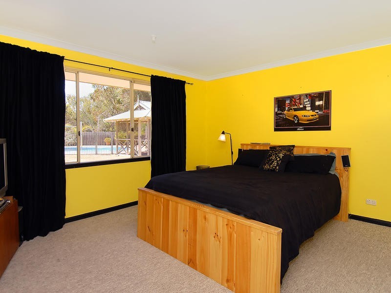 64 Timely Hostess Mews, Mariginiup WA 6065