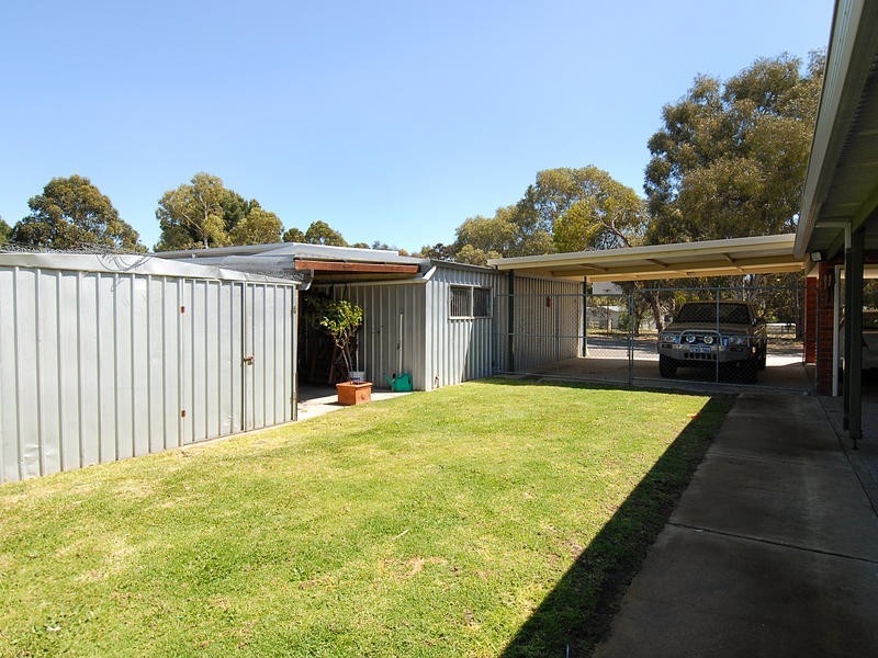 64 Timely Hostess Mews, Mariginiup WA 6065