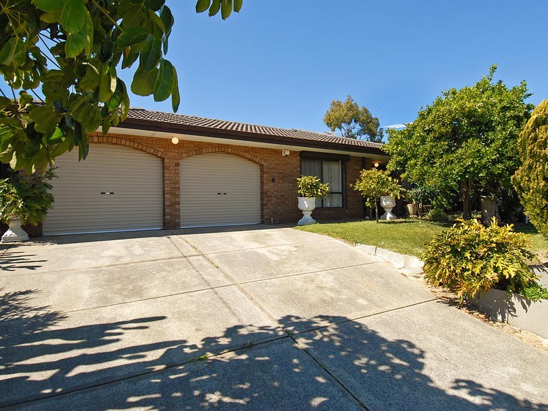 6 Wonyill Street, Wanneroo WA 6065