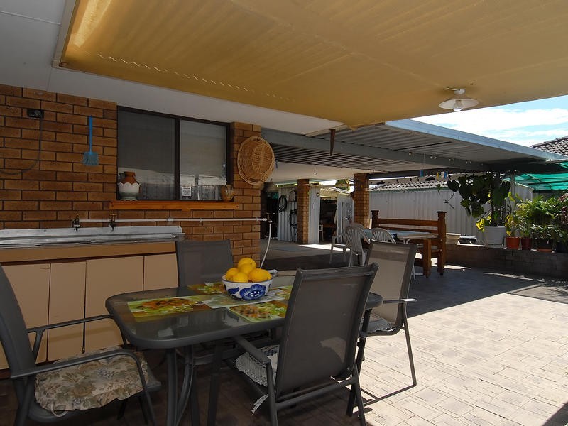 6 Wonyill Street, Wanneroo WA 6065