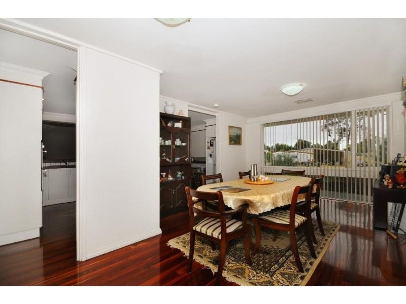 15 Clarkside Court, Wanneroo WA 6065