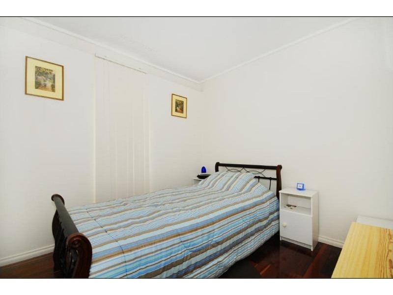 15 Clarkside Court, Wanneroo WA 6065