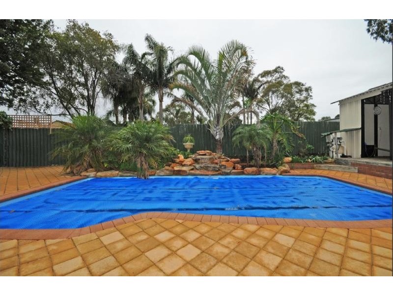 15 Clarkside Court, Wanneroo WA 6065