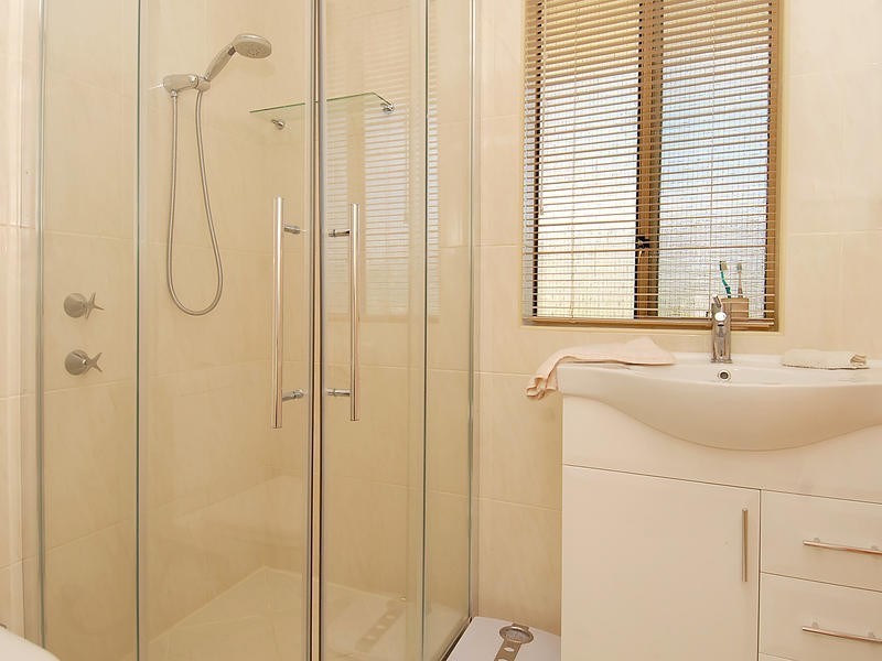 11 Wattle Mews, Hocking WA 6065