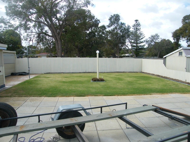 9 Woonan Court, Wanneroo WA 6065