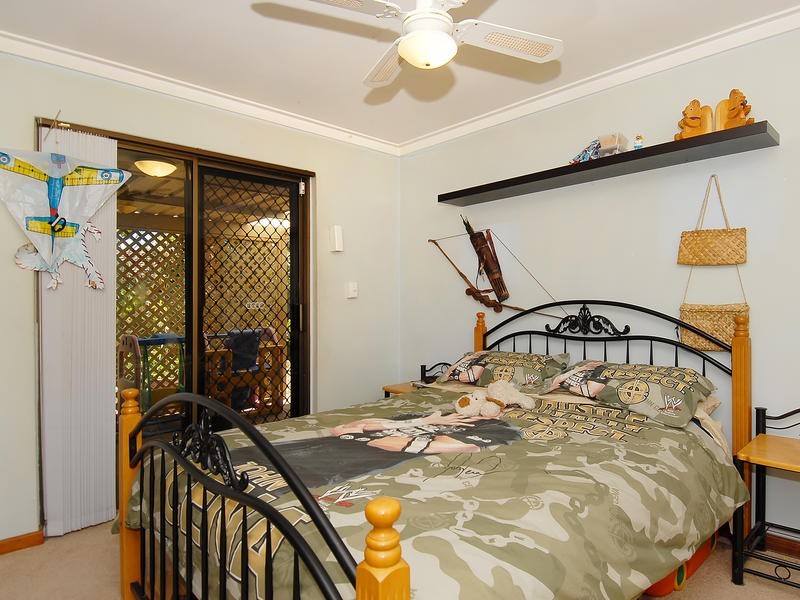 4 Beenong Street, Wanneroo WA 6065