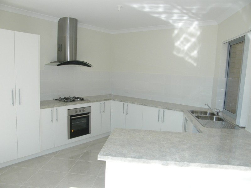 2B Kilrush Turn, Ridgewood WA 6030