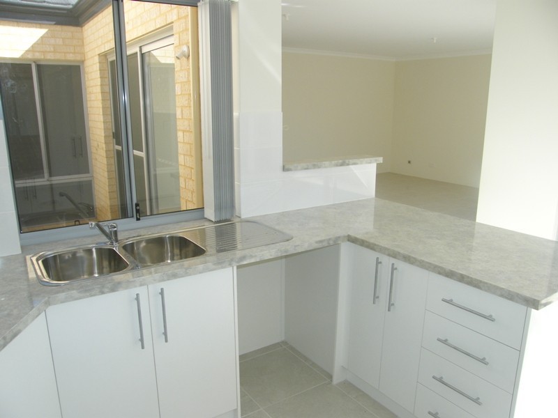 2B Kilrush Turn, Ridgewood WA 6030