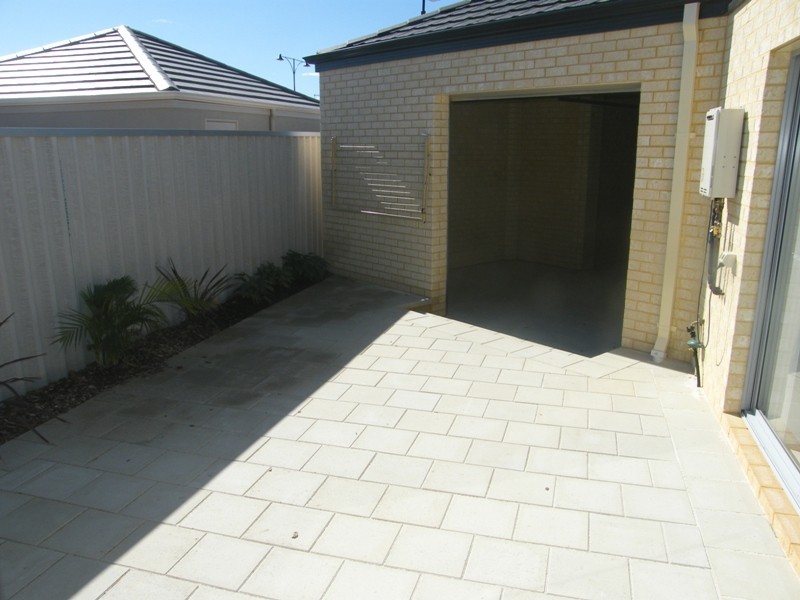 2B Kilrush Turn, Ridgewood WA 6030