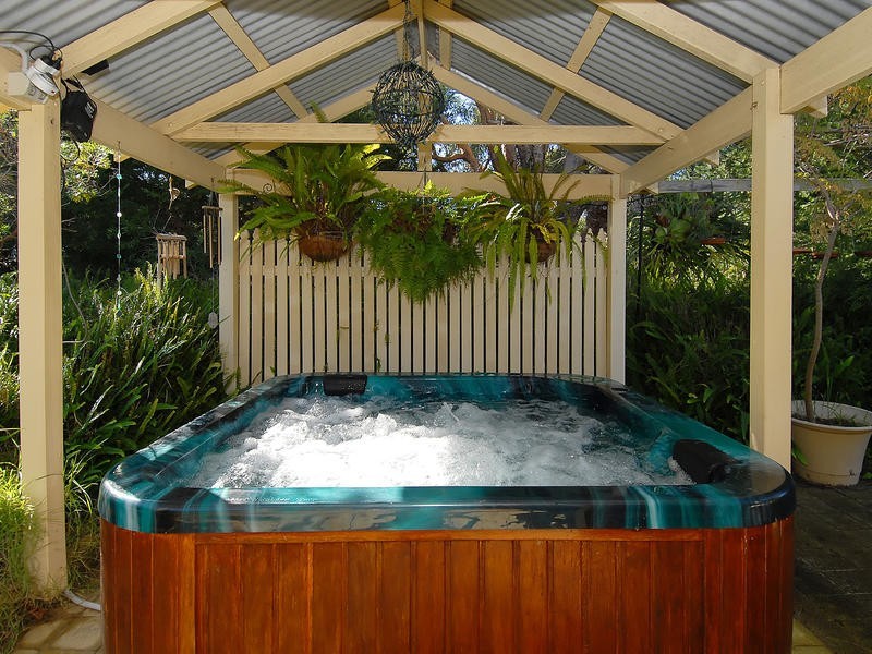 17 Albert Court, Wanneroo WA 6065