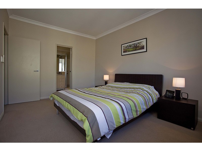 18/2 Wexford Street, Subiaco WA 6008