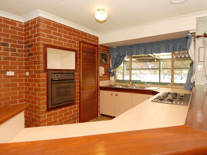 104 Bermuda Drive, Ballajura WA 6066