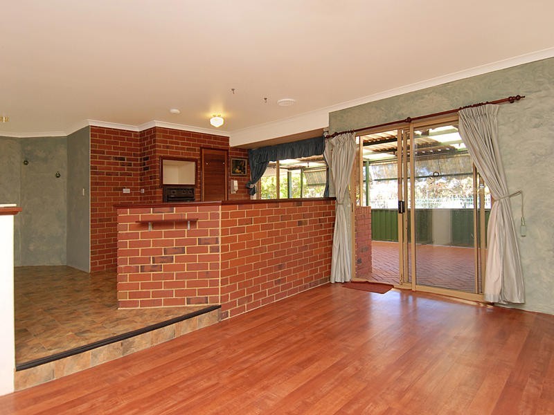 104 Bermuda Drive, Ballajura WA 6066