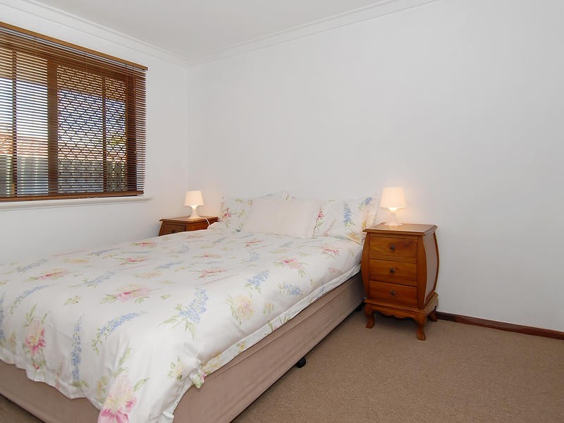 5 Lowes Way, Padbury WA 6025