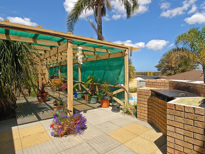 63 Civic Drive, Wanneroo WA 6065