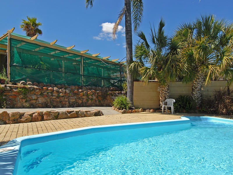 63 Civic Drive, Wanneroo WA 6065