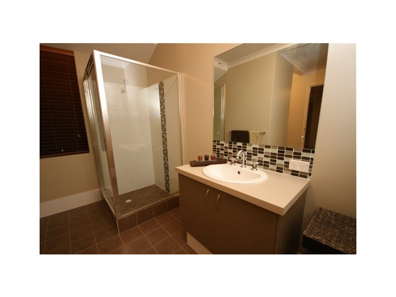 103 Sundowner Meander, Banksia Grove WA 6031