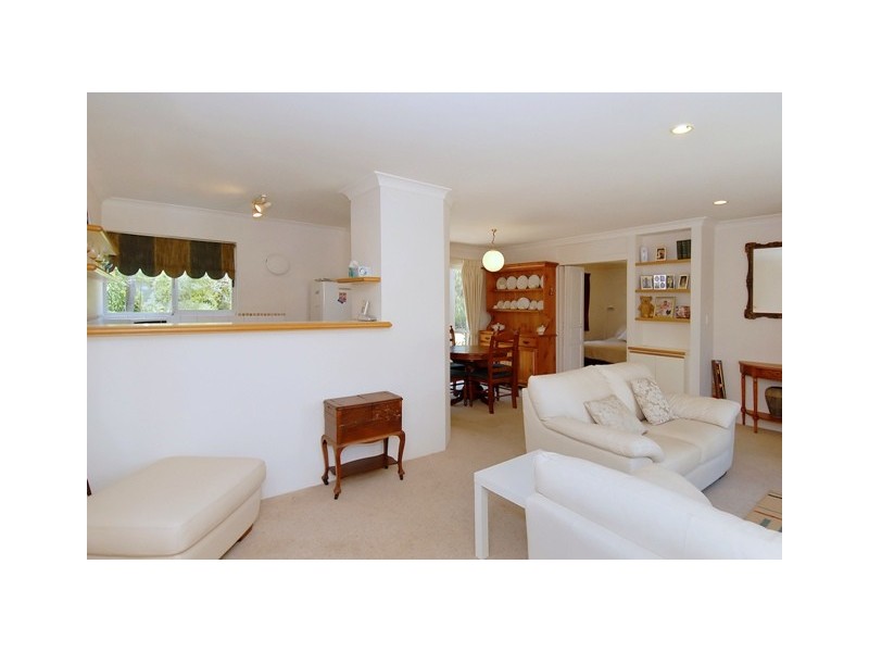 14 / 2 Waterway Court, Churchlands WA 6018