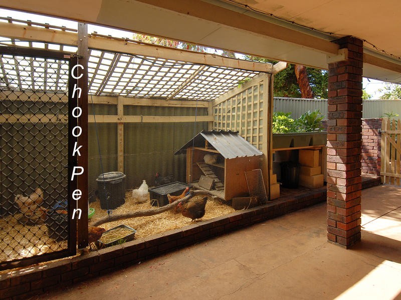 4 Beenong Street, Wanneroo WA 6065