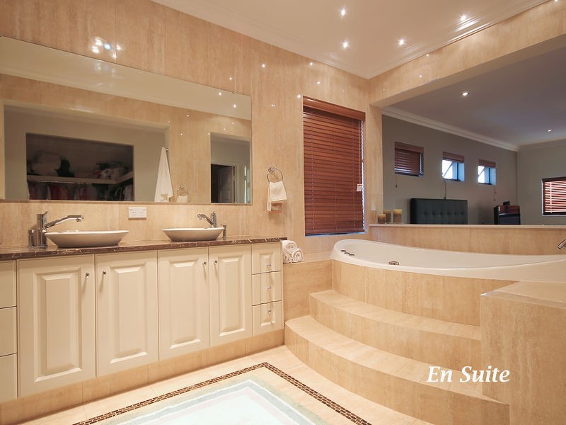 17 Quarram Crescent, Burns Beach WA 6028