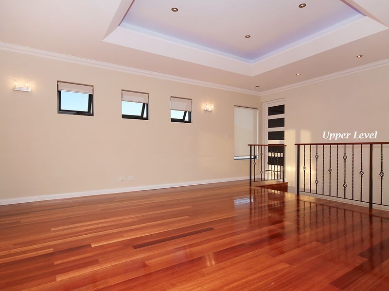 17 Quarram Crescent, Burns Beach WA 6028