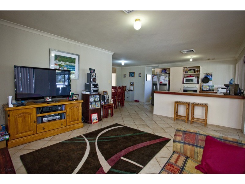45 Buffett Ramble, Quinns Rocks WA 6030