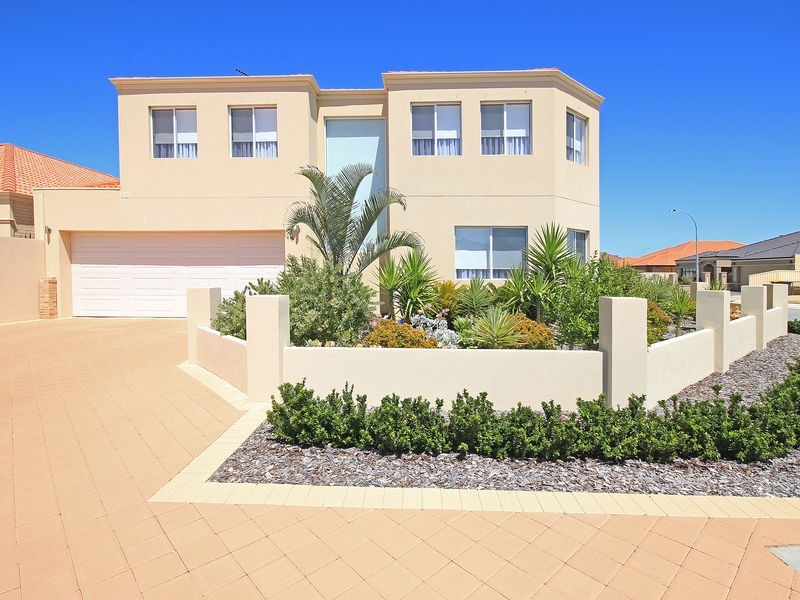 6 Lairbeck Street, Darch WA 6065