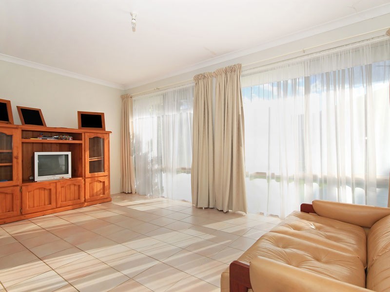 41 Esther Loop, Wanneroo WA 6065