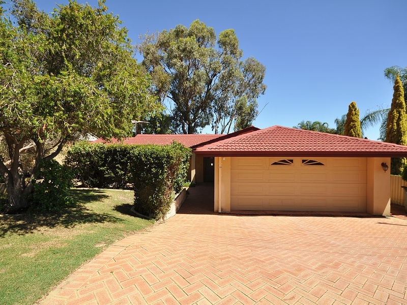 10 Paltara Way, Wanneroo WA 6065