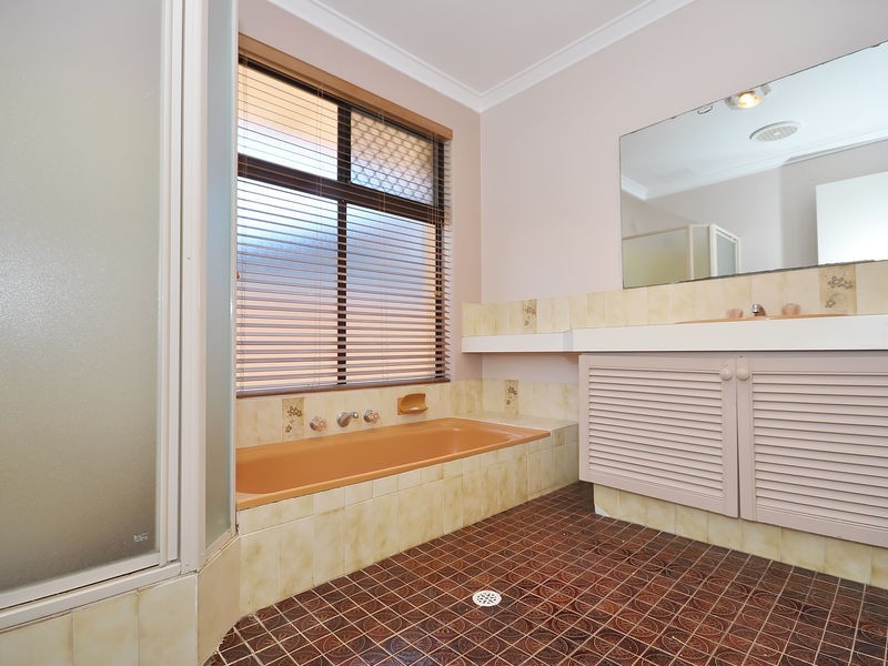 10 Paltara Way, Wanneroo WA 6065