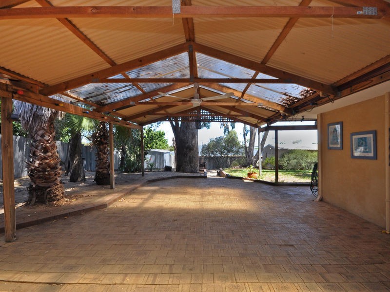 10 Paltara Way, Wanneroo WA 6065