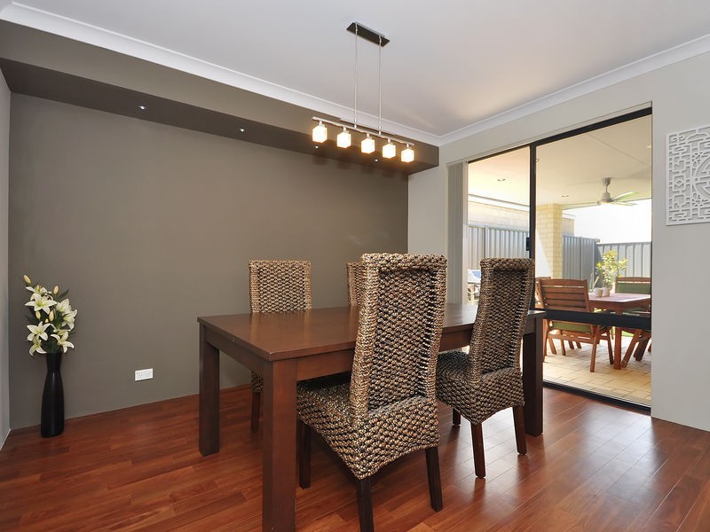 9 Sessilis Road, Banksia Grove WA 6031