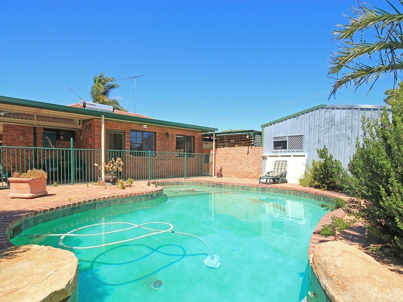 30 Nannatee Way, Wanneroo WA 6065