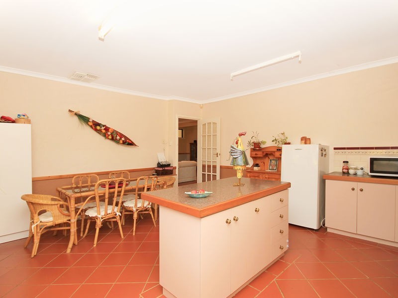30 Nannatee Way, Wanneroo WA 6065