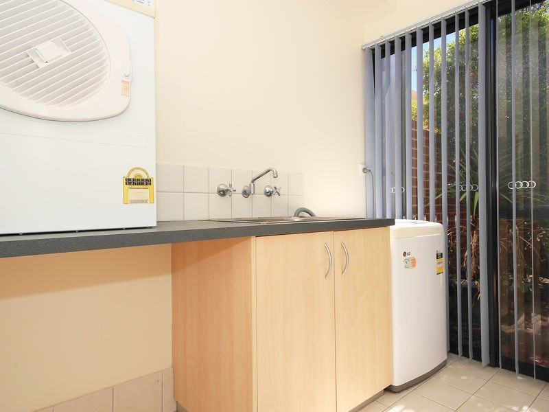 120b Lakeside Drive, Joondalup WA 6027