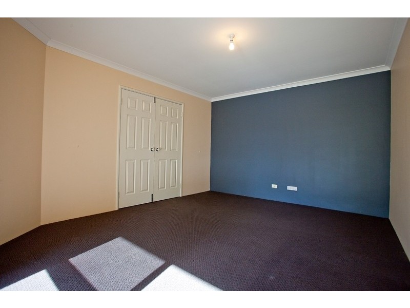 10 Alandale Bend, Banksia Grove WA 6031