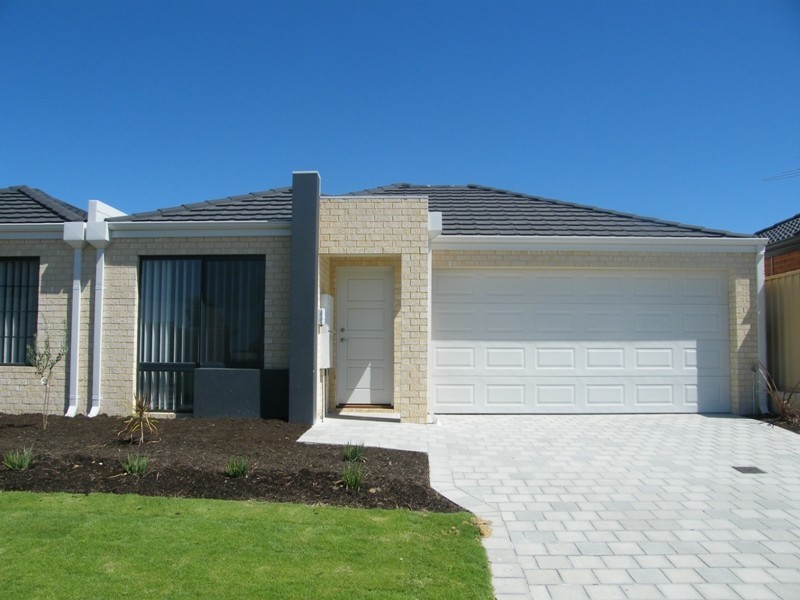 42 Moscow Retreat, Hocking WA 6065